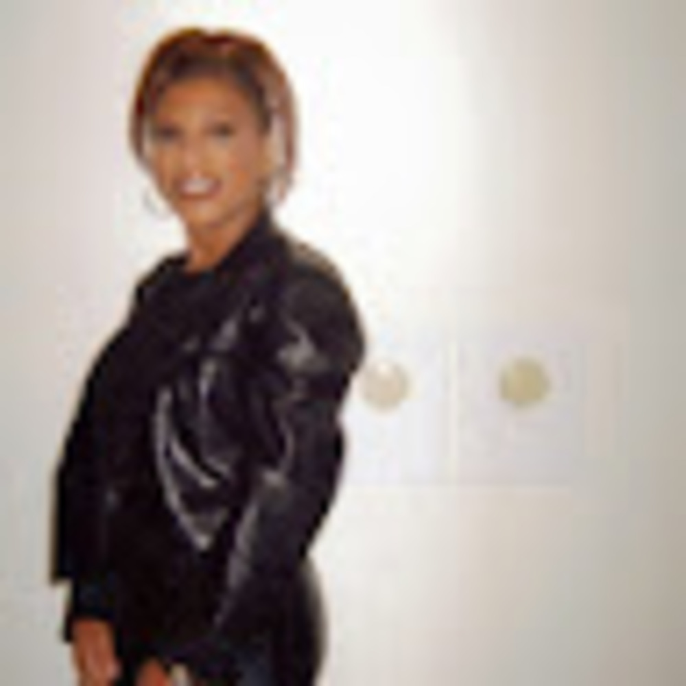 Meet your Posher, Debbie